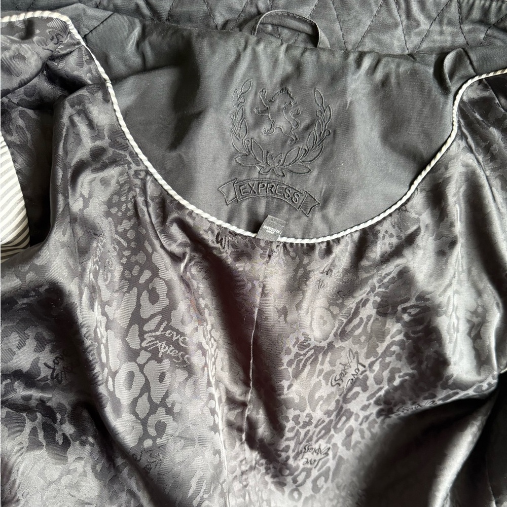 EXPRESS Trench Coat - Picture 6 of 7